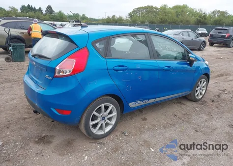 2015 Ford Fiesta Se z USA, uszkodzony, nr VIN 3FADP4EJ8FM120873